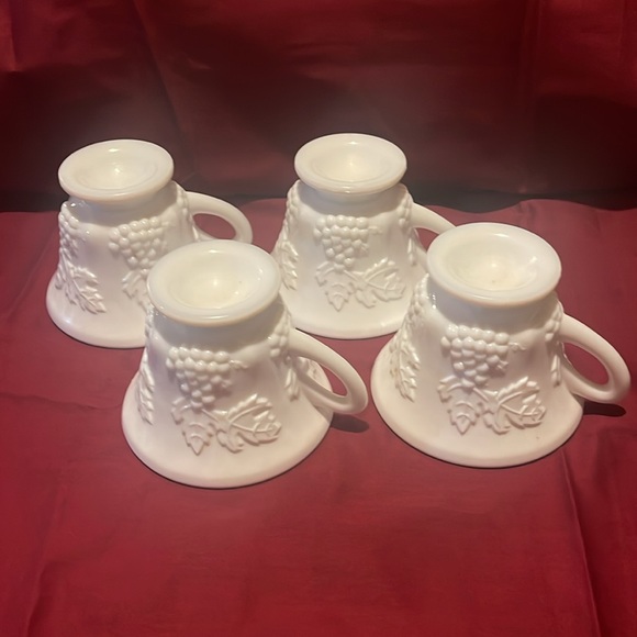 11 Piece Vintage Tea Set with sugar dish, creamer - Picture 7 of 15